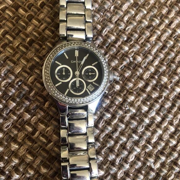 DKNY womens silver watch large dial rhinestone bezel - Picture 1 of 12